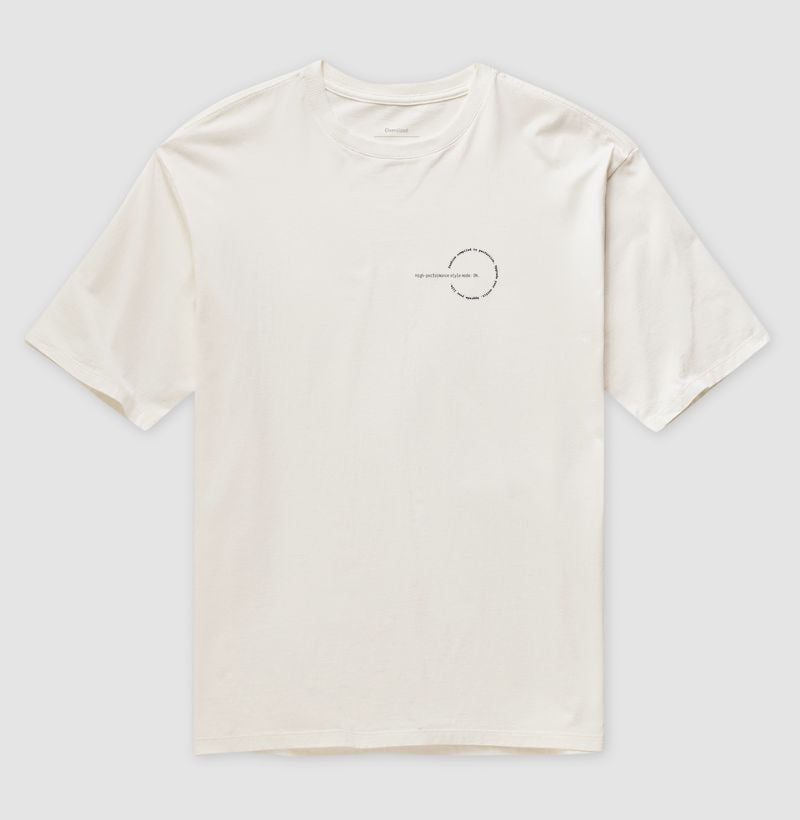 Camiseta Oversized High-performance style mode: ON.