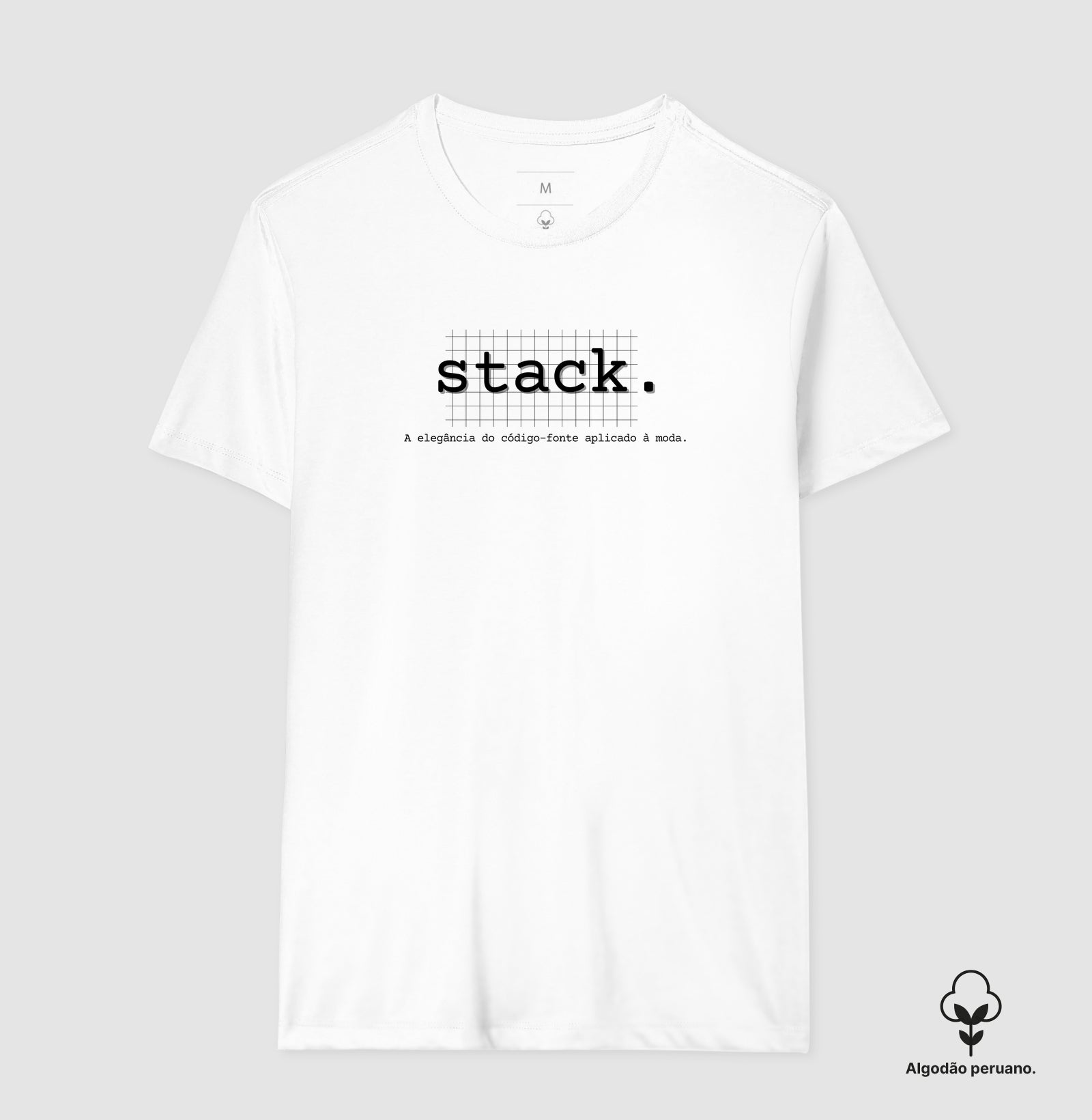 Camiseta Algodão Peruano Stack A elegância do código-fonte aplicado à moda.
