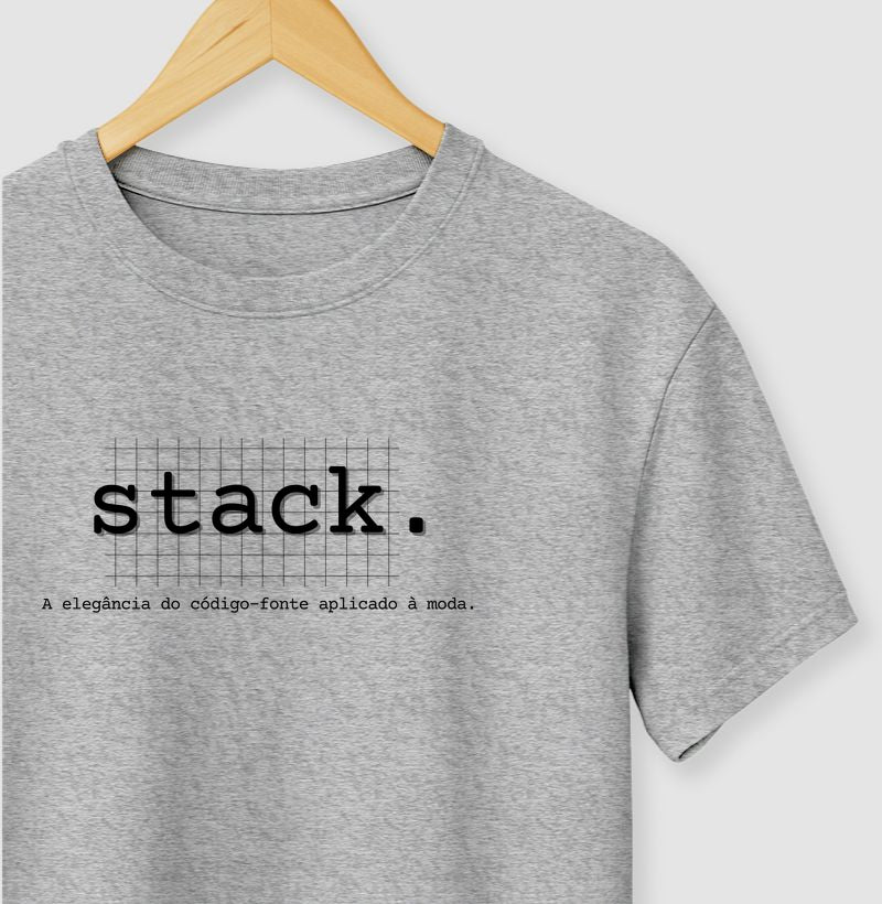 Camiseta Stack A elegância do código-fonte aplicado à moda.